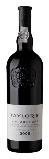 A vintage Port wine which manages to combine the massive structure and powerful fruitiness of the 2009 harvest with elegance, poise and...